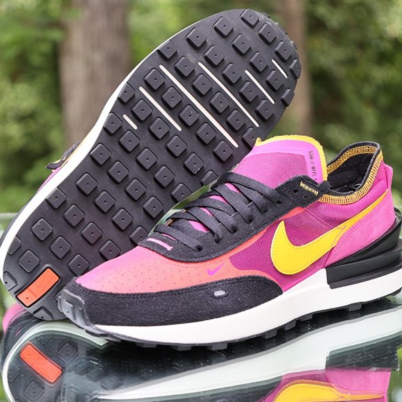 Nike Waffle One Active Fuchsia Men’s Size 10.5 main image 3